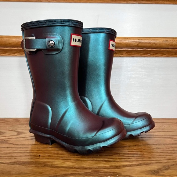 HUNTER - RARE- Iridescent Cosmic Rain Boots - NIB - Size 8 Little Kid - Picture 4 of 5